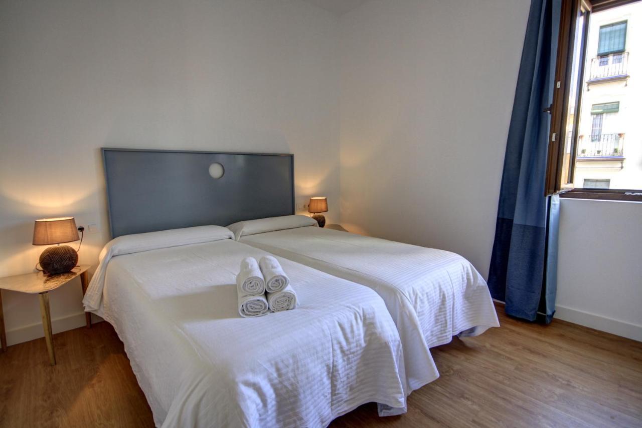 Apartamentos Setas Center Seville Luaran gambar