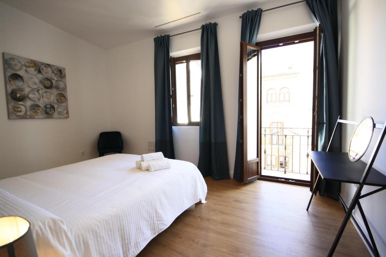 Apartamentos Setas Center Seville Luaran gambar